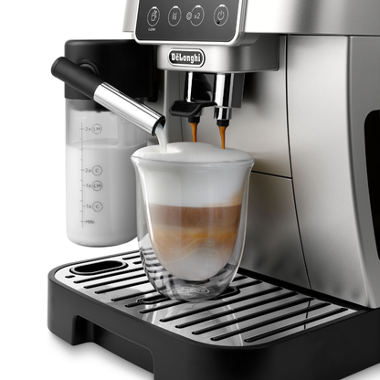 Magnifica Start Latte